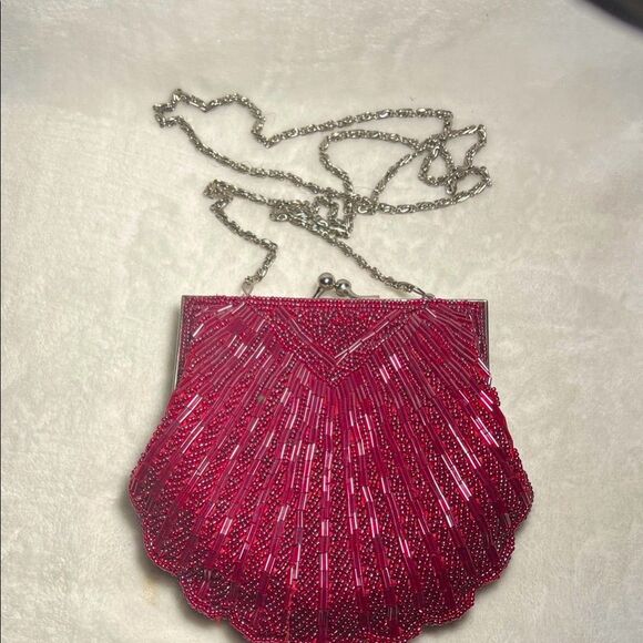 Elegant Red Beaded Clutch - Picture 1 of 9